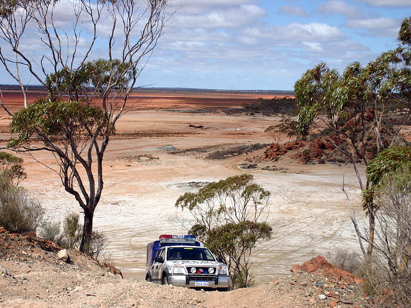 Patrol Car Australian Desert, sand, desert, police, jeep, trees, earth, HD wallpaper