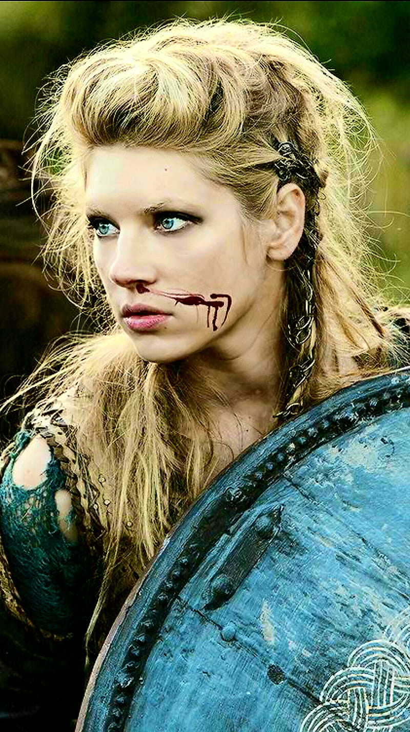 Download Ragnar, Bjorn, And Lagertha In Vikings Wallpaper