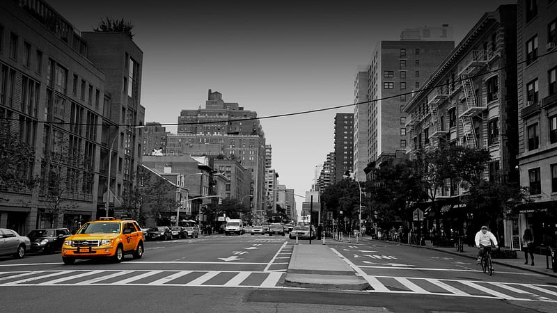 yellow nyc taxi going down 9th avenue, avenue, city, taxi, black and white, yellow, HD wallpaper