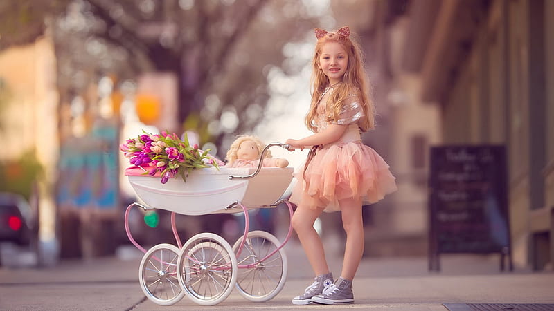 Very Cute Little Girl Is Wearing Peach Color Frock Standing Near Trolley With Doll And Flowers Cute, HD wallpaper