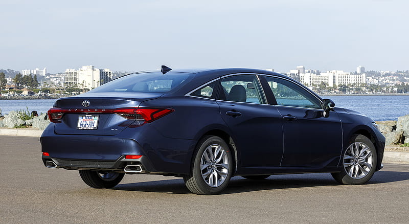 2019 Toyota Avalon XLE - Rear Three-Quarter, car, HD wallpaper | Peakpx