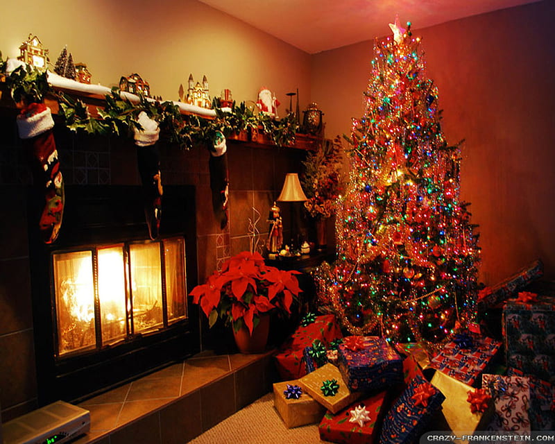 Nice Christmas Day, christmas tree, decorated, living room, home, burning fireplace, HD wallpaper