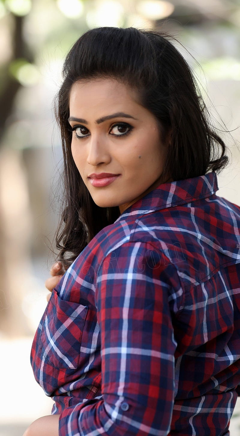 1080p Free Download Anusha Parda Actress Telugu Hd Phone Wallpaper