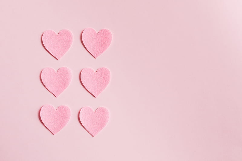 Pink paper hearts on light pink surface, HD wallpaper