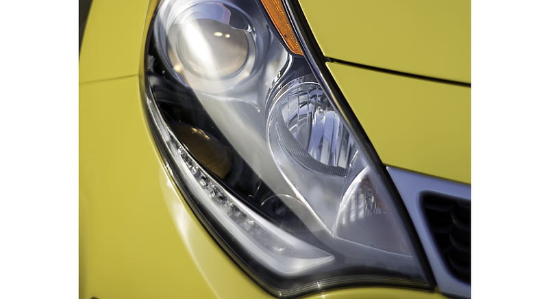 2016 Kia Rio 5-Door - Headlight , car, HD wallpaper