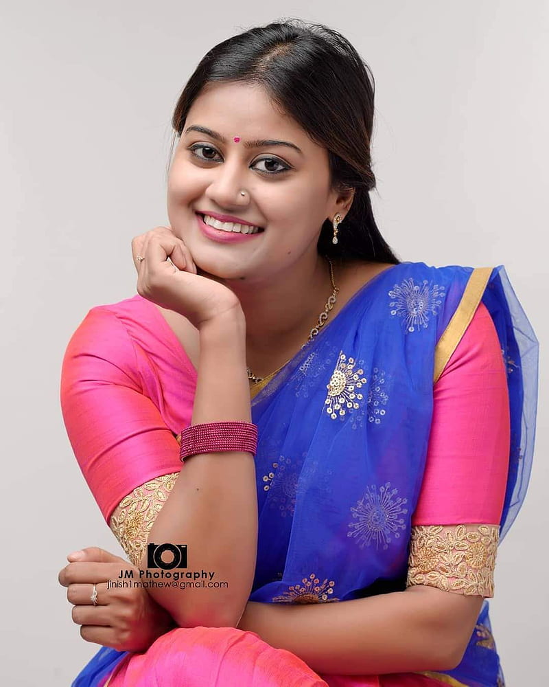 Ansiba, blue saree, malayalam actress, HD phone wallpaper
