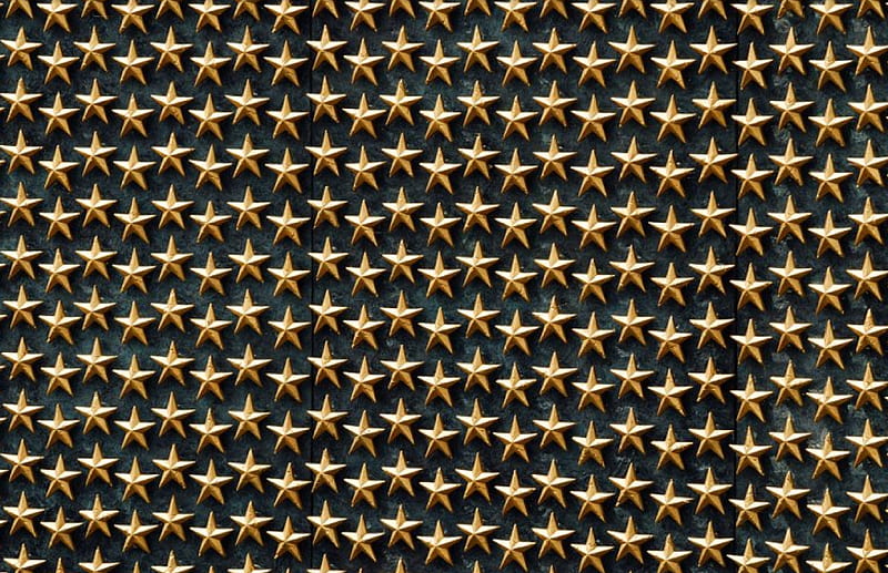 World War II Wall of Stars Upclose, stars, dedication, world war 2, black, memorial, 400000, America, honor, washington dc, sacrifice, gold, daylight, loyalty, green, wall of stars, HD wallpaper