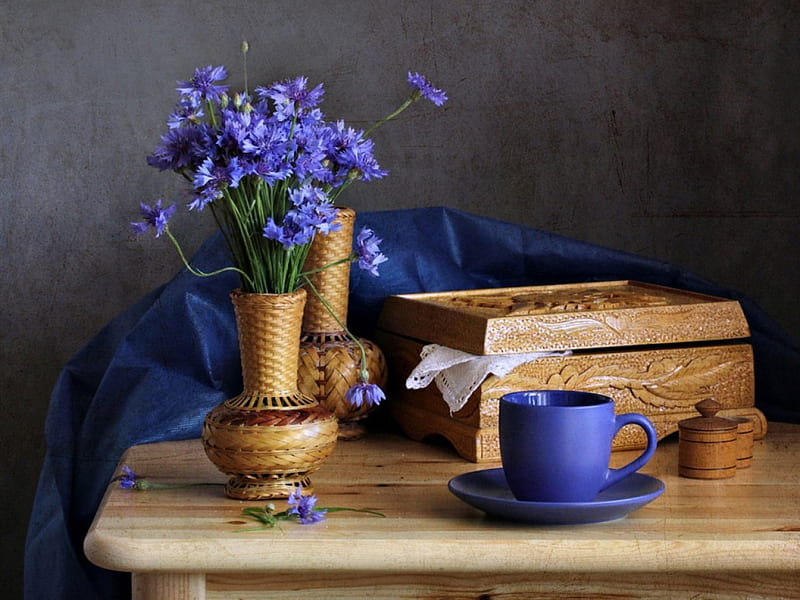 Still Life, pretty, table, blue flowers, lovely, vase, box, bonito, graphy, cup, flowers, beauty, nature, petals, wood, blue, HD wallpaper