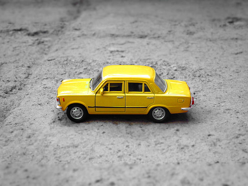 yellow sedan die-cast on gravel, HD wallpaper
