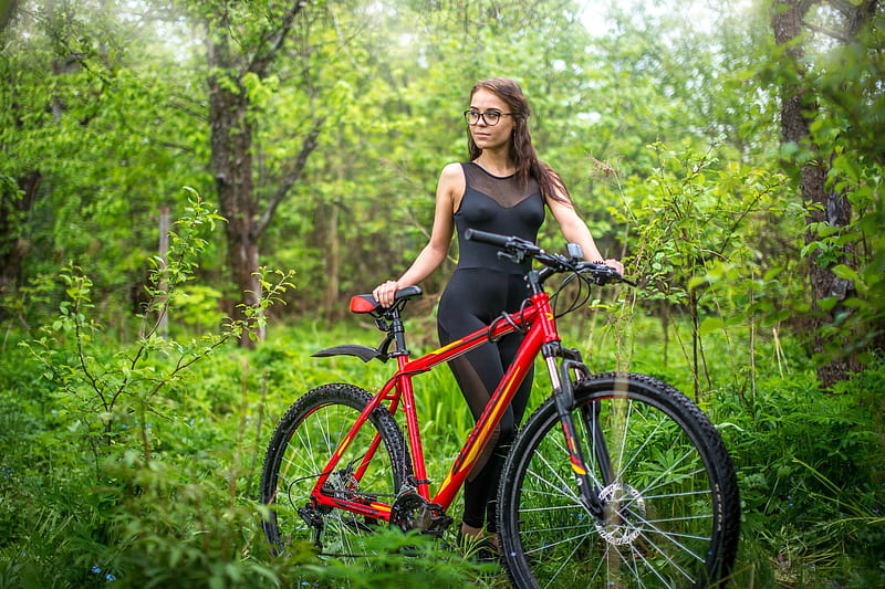 Woman out for a Bike Ride, forest, bicycle, brunette, model, HD wallpaper