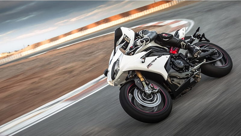 Free Download Triumph Daytona 675 R Speed Triple R Hd Wallpaper Peakpx 4626