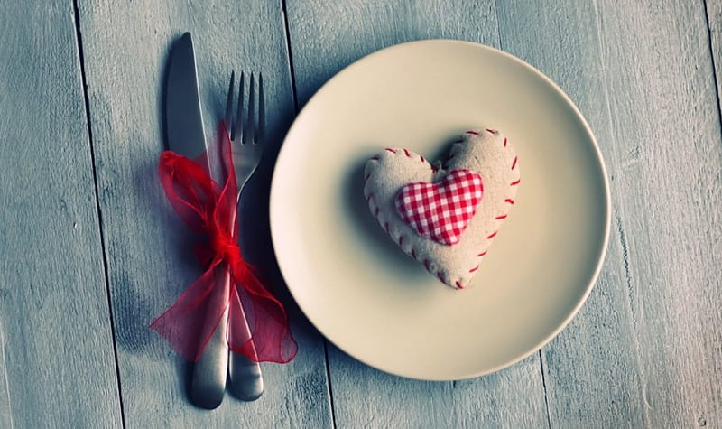 Heart for You , red, love, heart, plate, corazones, mood, fork, knife, HD wallpaper