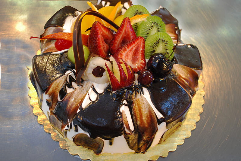 Fruit Chocolate Cake, apple, strawberry, chocolate, kiwi, HD wallpaper