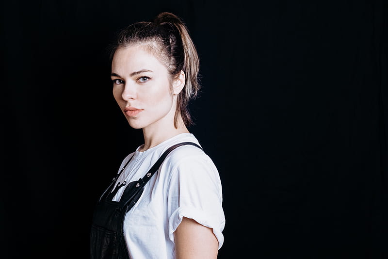Nina Kraviz, Russian DJ, portrait, hoot, popular DJs, HD wallpaper