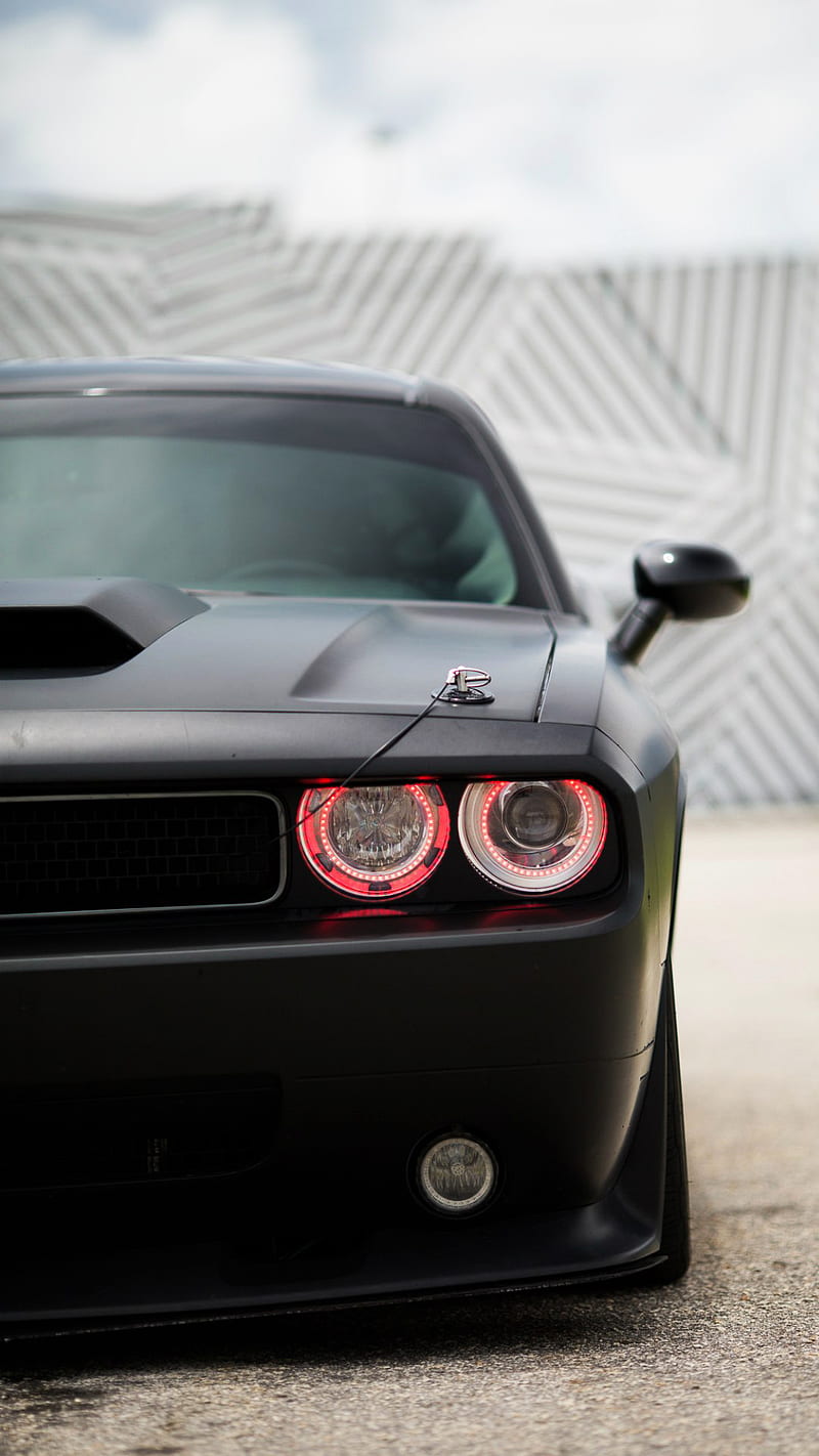 Front of a Black Dodge Challenger · Free Stock Photo