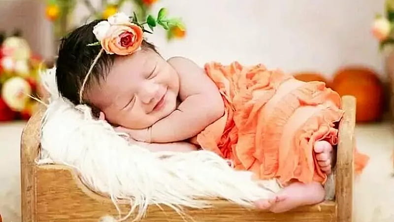 Wallpaper Cute baby in sleeping 5120x2880 UHD 5K Picture, Image