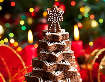 Christmas Cake And Candles Stock Photo  Download Image Now  Arts Culture  and Entertainment Cake Candle  iStock