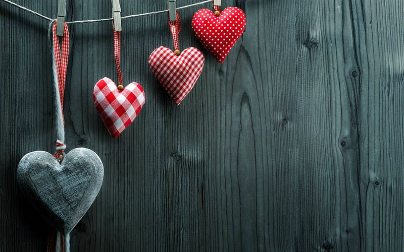 Hanging Hearts, corazones, hang, wood, love, HD wallpaper