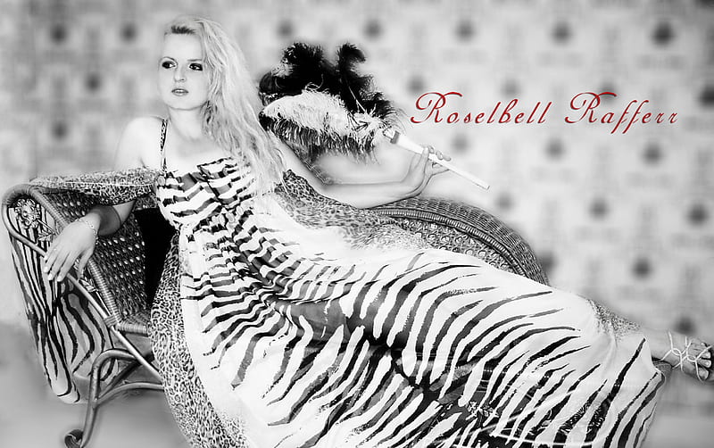 Roselbell Rafferr, girl, model, dior, gown, hot, blonde, tiger, fur, HD wallpaper