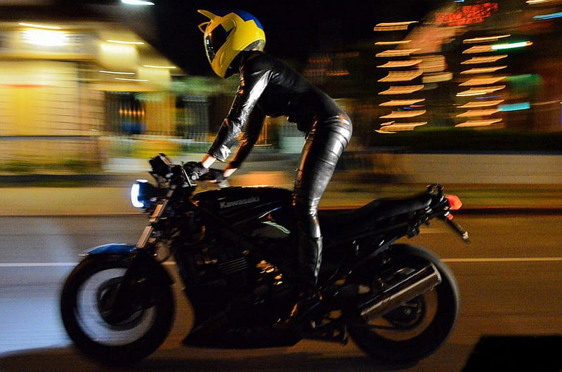 In my dreams..., suit, dreams, black, yellow, cat, riding, leather, girl, helmet, bike, HD wallpaper