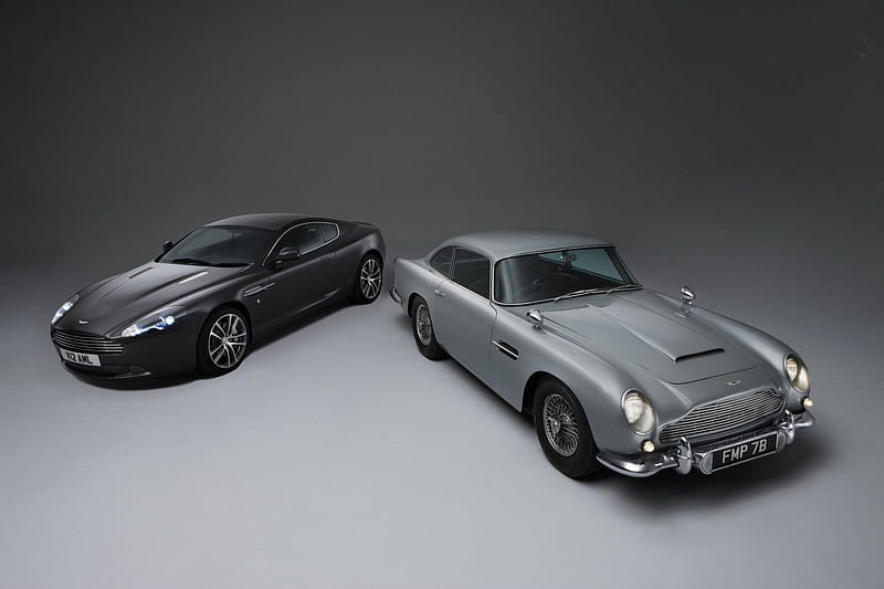 Old and new DB5, James Bond, james bond, aston martin, fast car, 007, HD wallpaper