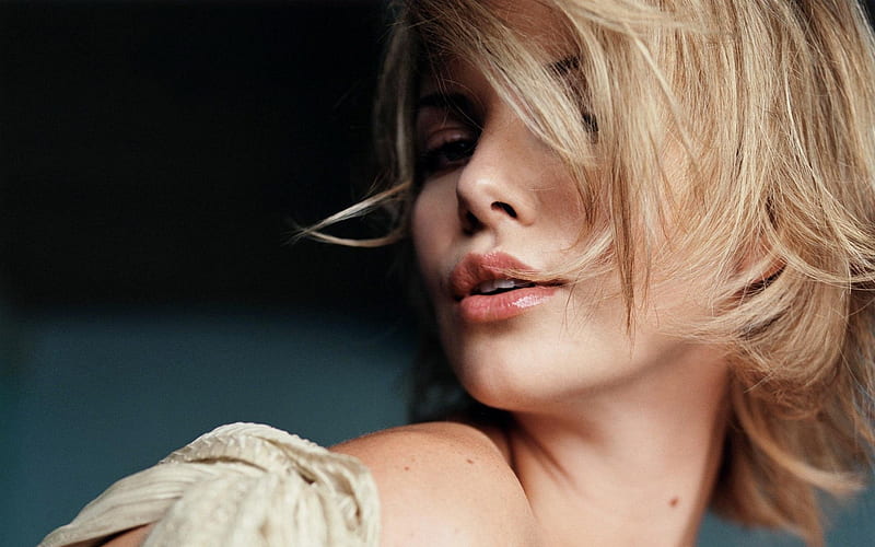 Charlize Theron, Portrait, american actress, fashion model, beautiful woman, blonde, HD wallpaper
