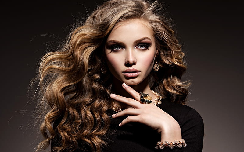 Model , bracelet, model, necklace, hair, curls, girl, makeup, hand, blue eyes, ring, eyes, HD wallpaper