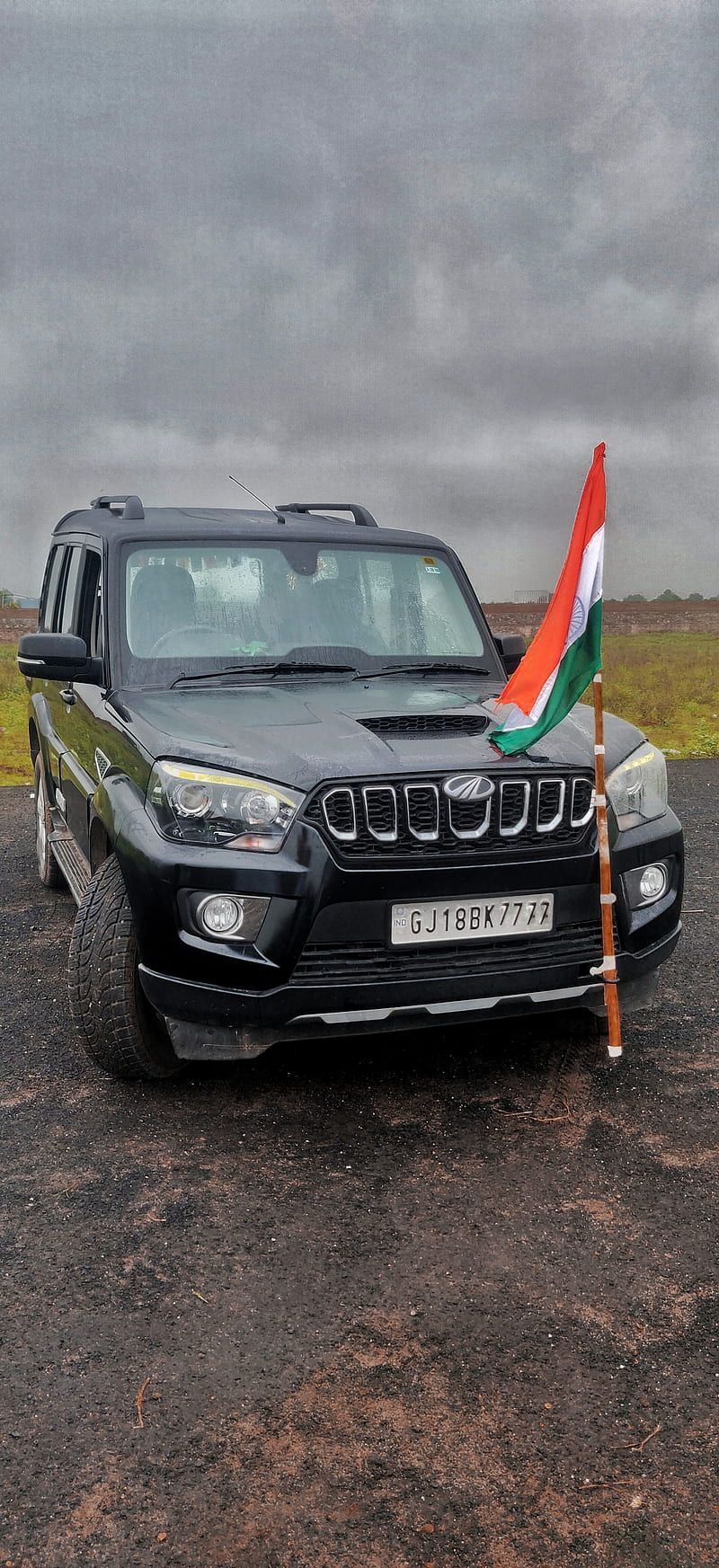 Mahindra Scorpio, flag, gujrat, independence day, india, indian, indianflag, rally, republic day, HD phone wallpaper