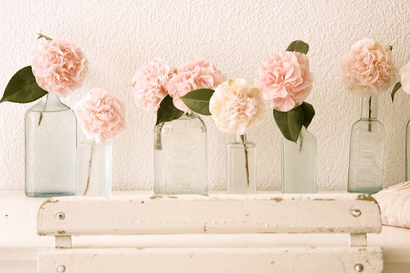 flowers, centerpiece, bottles, roses, pink, HD wallpaper