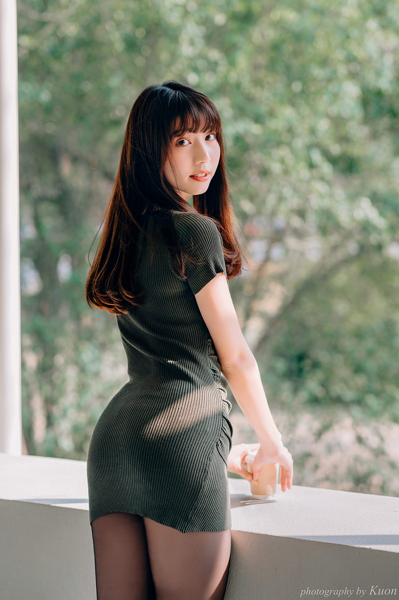 https://w0.peakpx.com/wallpaper/676/367/HD-wallpaper-women-model-asian-bangs-looking-at-viewer-looking-over-shoulder-smiling-dress-pantyhose-portrait-display-vertical-outdoors-graphy-looking-back-black-pantyhose-panty-hose.jpg