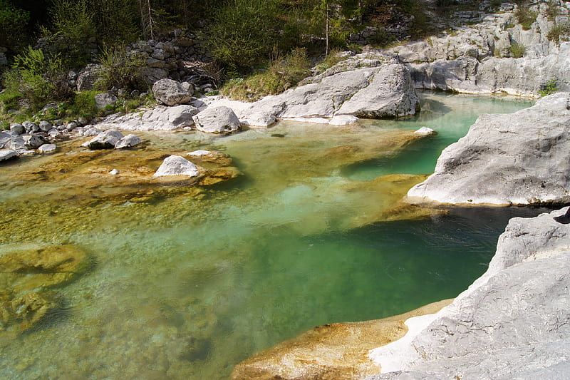 Emerald beauty, clear water, slovenia, emerald, spring, turquoise, water, april, limestone, soca, river, HD wallpaper