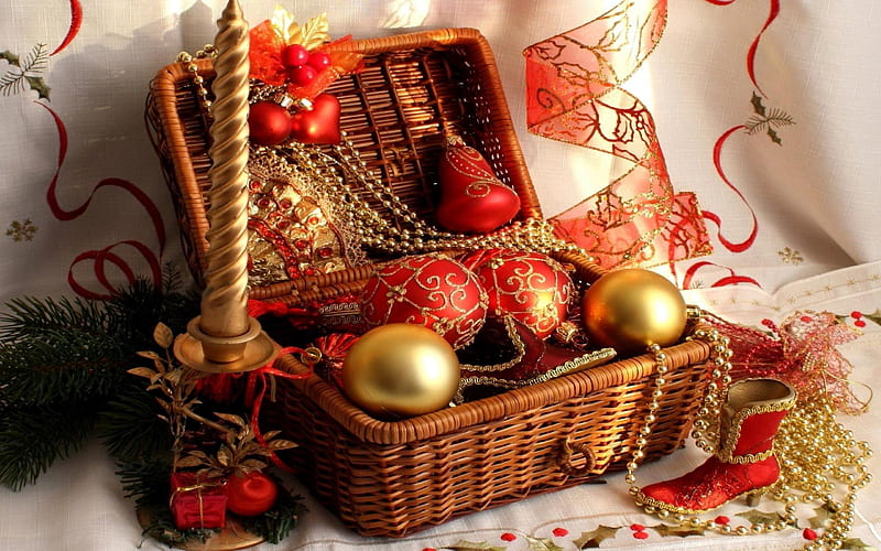 Christmas decoration, basket, candles, New Year, Christmas balls, red ribbons, HD wallpaper
