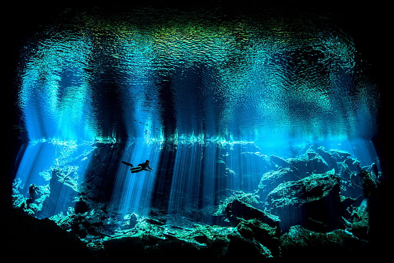 Out of the blue, Spectacular light effects, Yucatan Peninsula, Mexico, Chac Mool system, graphy, Kukulkan Cenote, Underwater, Cavern, HD wallpaper