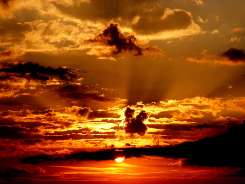Sunset over the horizon, warm, orange, twilight, sky, clouds, sunsets, color, nature, light, HD wallpaper