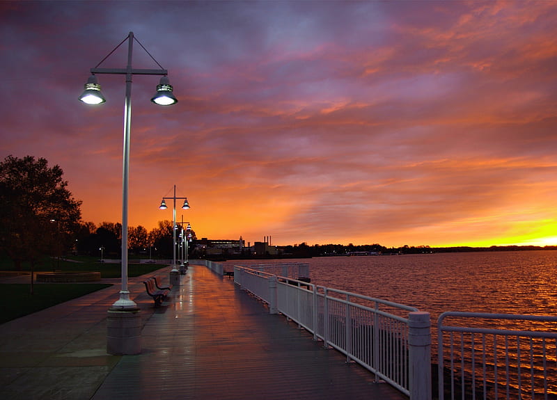Sunset pier, fence, dusk, bonito, sunset, clouds, sea, sundown, nice, calm, dock, river, sunrise, evening, light, amazing, lovely, pier, sky, rainy, water, nature, walk, rain, HD wallpaper