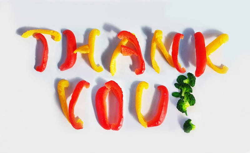 Cheff's thank you, red, chillies, 3d and cg, yellow, abstract, smart, cute, thank you, whimsical, friendship, capsicums, thank you card, vegetables, white, peppers, HD wallpaper