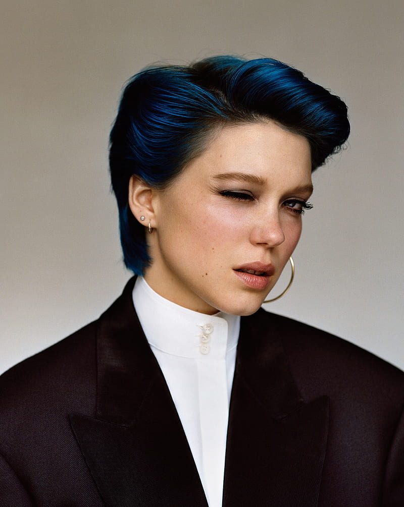 Léa Seydoux, celebrity, dyed hair, blue eyes, simple background, looking at viewer, French actress, wink, HD phone wallpaper