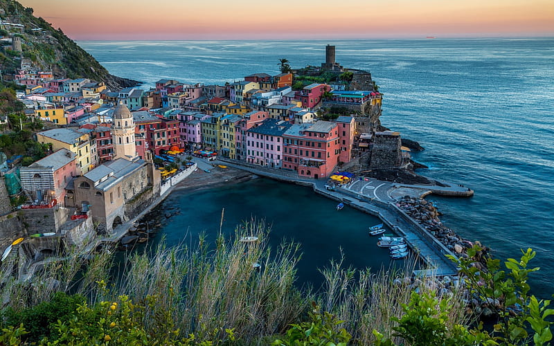 Vernazza, evening, small town, La Spezia, Liguria, coast, Mediterranean Sea, Italy, HD wallpaper