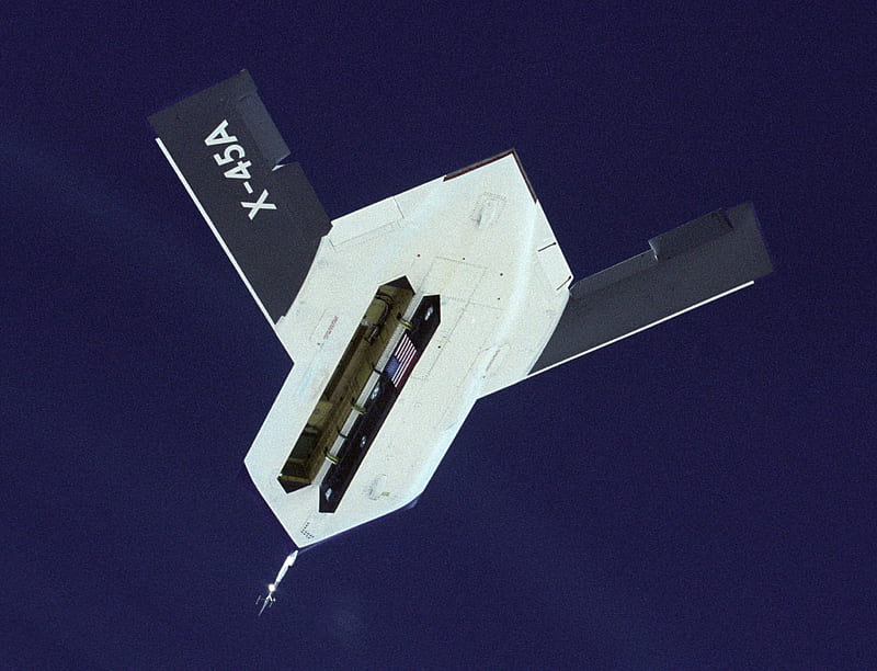 X-45A Underside with Weapons Bay door open, plane, fly, airline, carrier, jet, wing, HD wallpaper