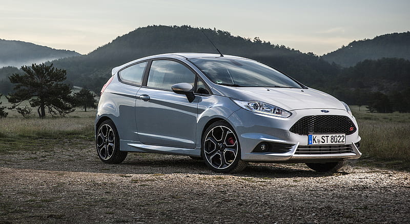 2017 Ford Fiesta ST200 - Front Three-Quarter, car, HD wallpaper | Peakpx