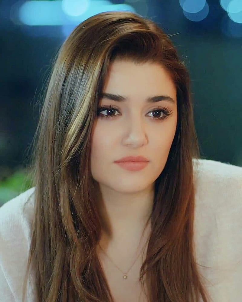Hayat, actress, turkish, HD phone wallpaper | Peakpx