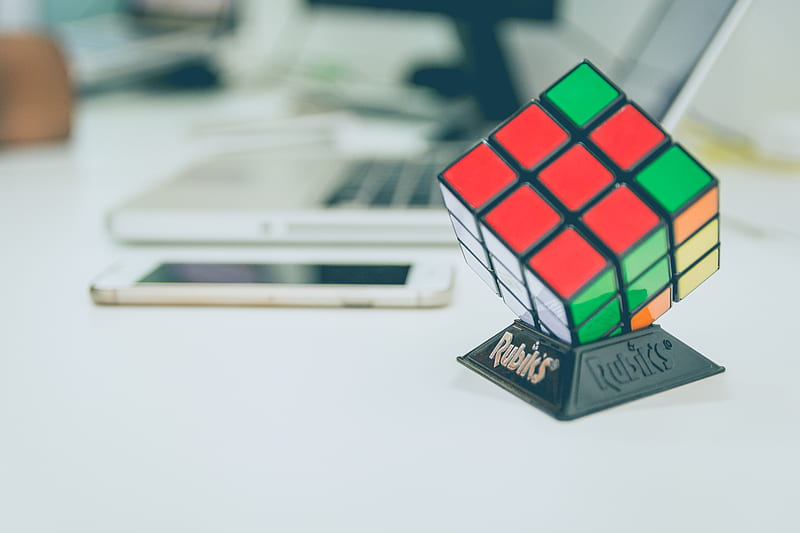 3X3 Rubik's cube on top of desk, HD wallpaper