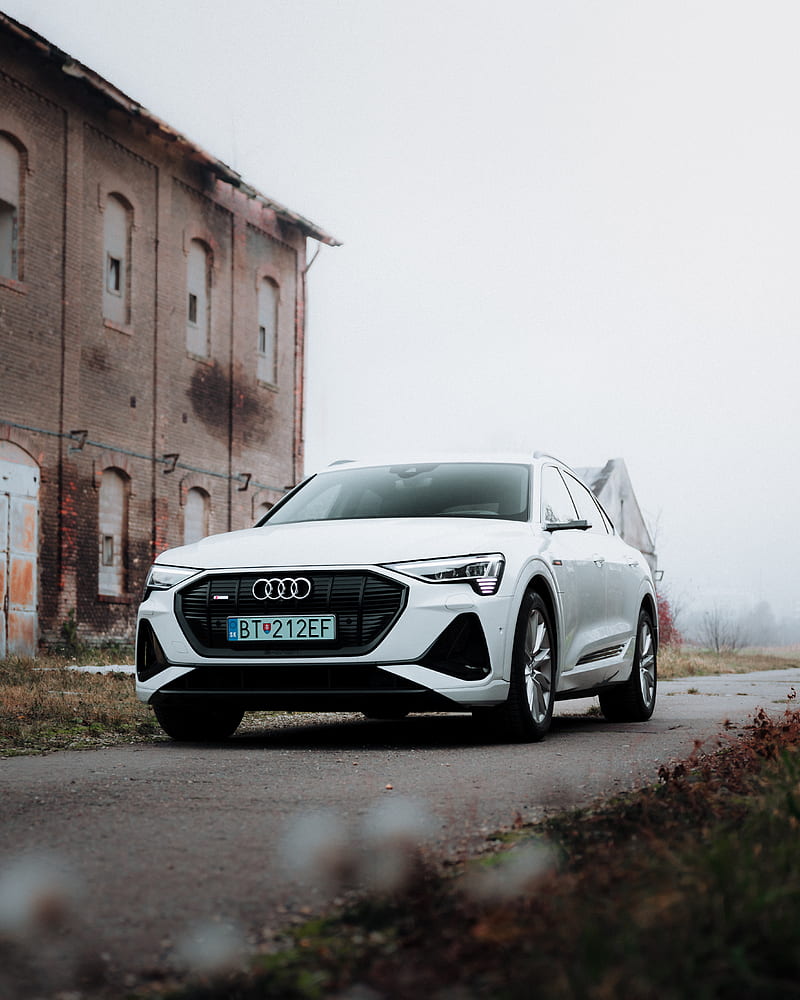 White audi Wallpapers Download | MobCup