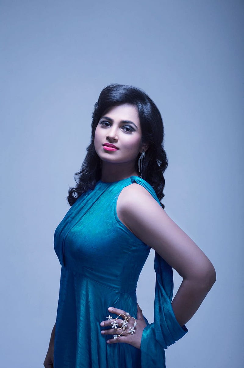 Ramya Pandiyan, actress, girl, HD phone wallpaper