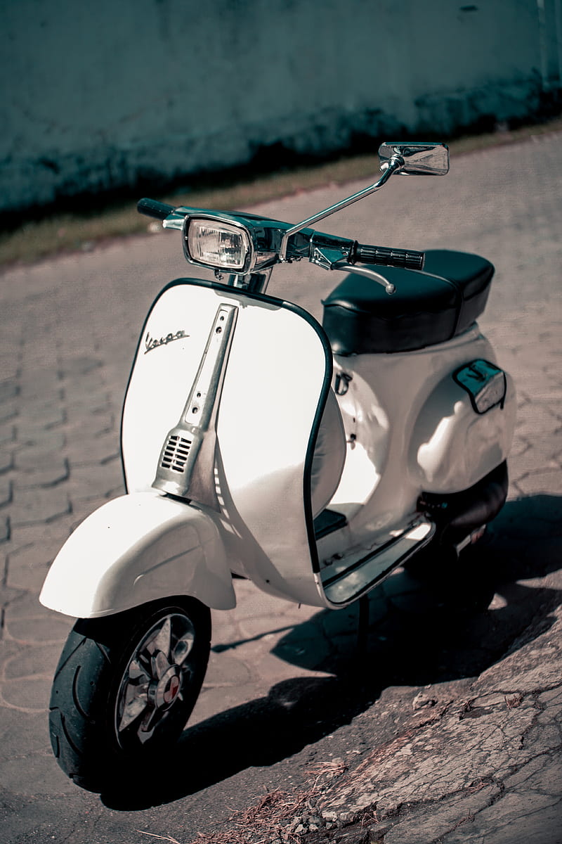 white and black motor scooter, HD phone wallpaper