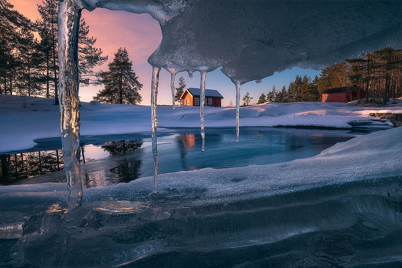 / nature, landscape, winter, snow, trees, icicle, ice, cabin, frozen lake, sunset, Ole Henrik Skjelstad, reflection, Norway, HD wallpaper