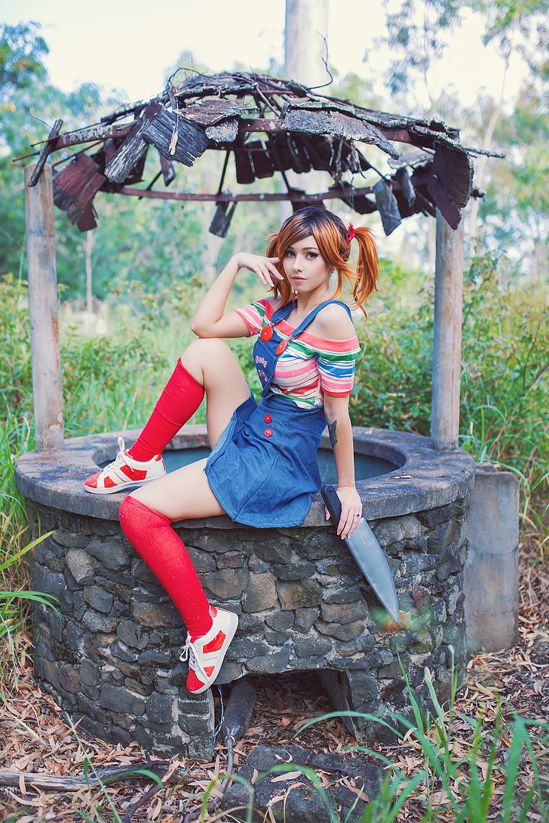 Amy Thunderbolt, women, model, dyed hair, looking at viewer, cosplay, Chucky, sneakers, overalls, women outdoors, sitting, knife, pigtails, Child's Play, movies, socks, red socks, knee high socks, HD phone wallpaper