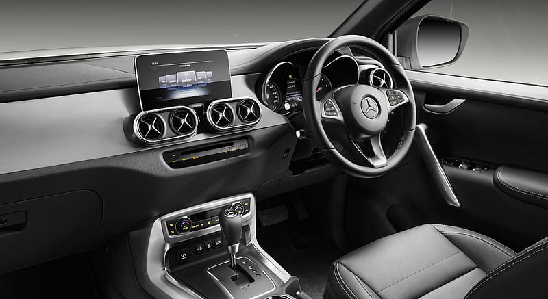 2018 Mercedes-Benz X-Class Pickup Line POWER (Color: Bering White Metallic) (Right-Hand Drive) - Interior , car, HD wallpaper