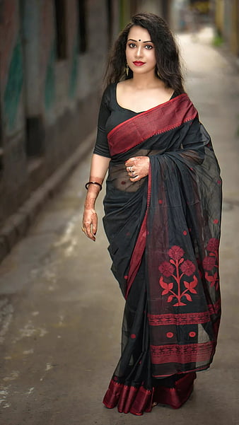 Pretty Indian Girl In Black Saree Dress Posed Outdoor At Autumn Street.  Stock Photo, Picture and Royalty Free Image. Image 112454792.