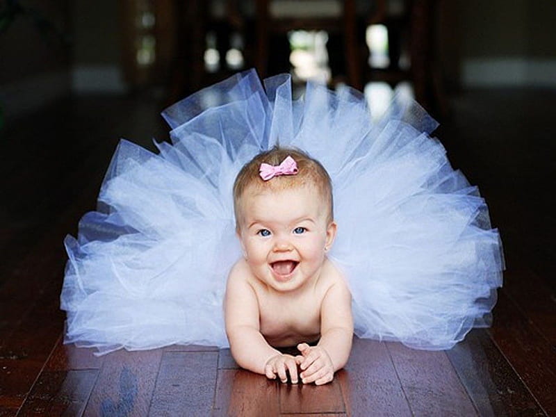 ❀⚘Baby TuTu⚘❀, pink bow, tutu, adorable, purity, baby, cute, innocent, alluring, love, ballet, precious, priceless, innocences, blue eyes, baby beauty, HD wallpaper